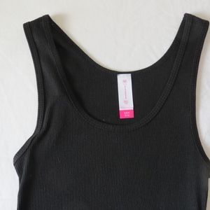 Black Tank